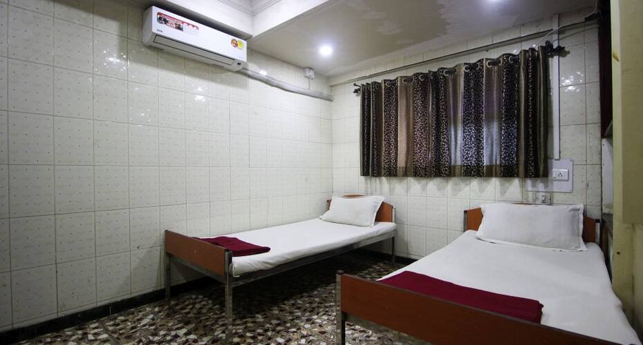 Swagat Guest House, Mumbai 4